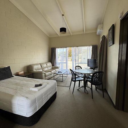 Fountain Court Motel Tauranga Exterior photo