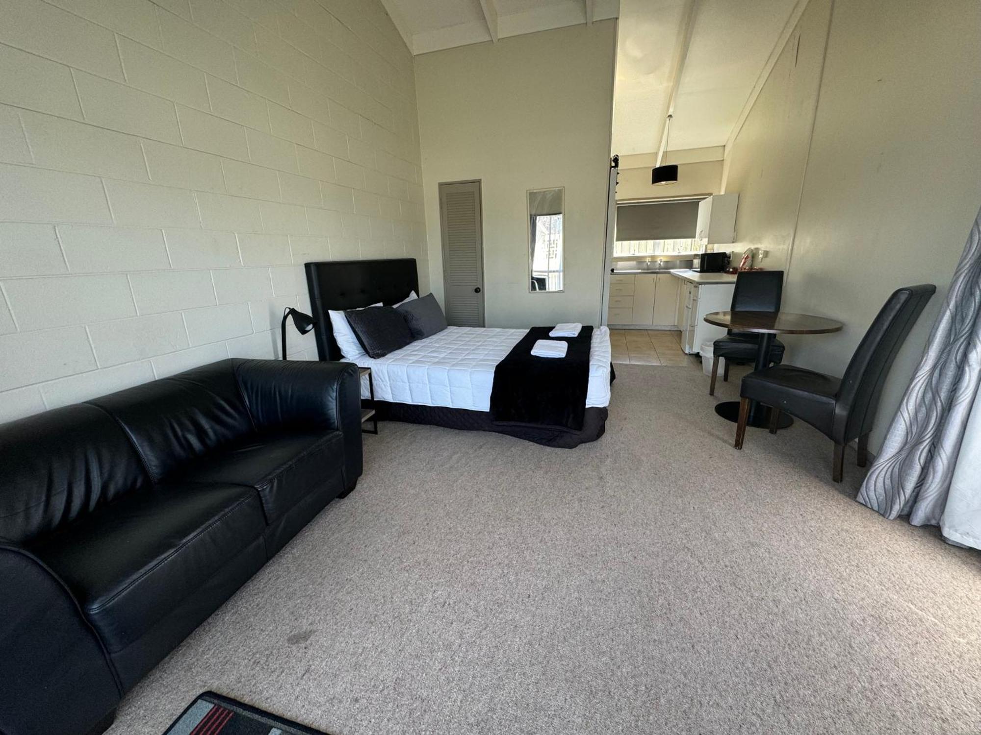 Fountain Court Motel Tauranga Exterior photo