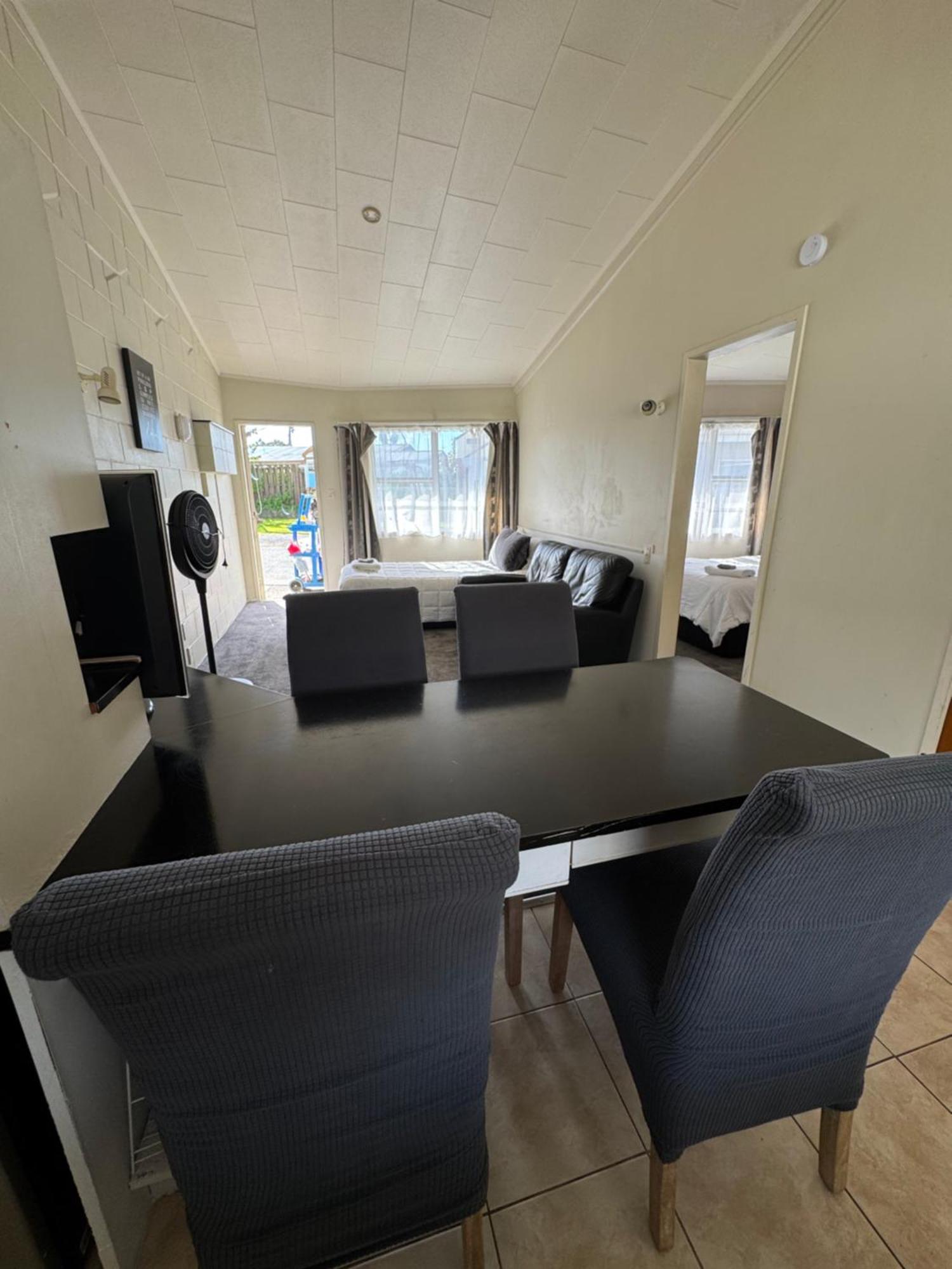 Fountain Court Motel Tauranga Exterior photo