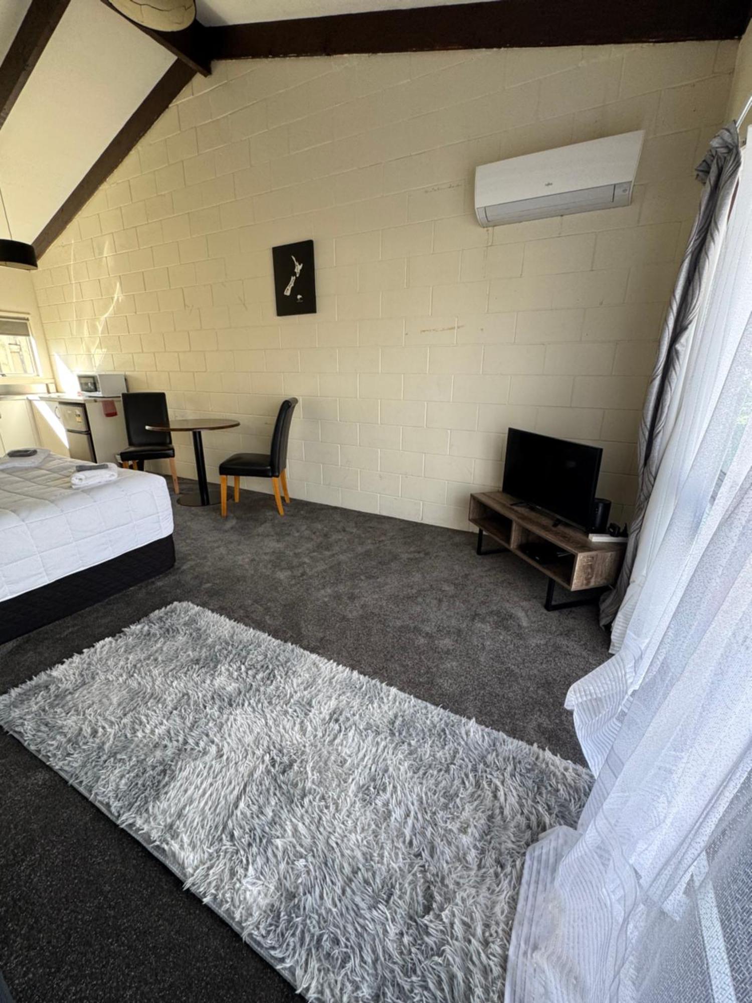 Fountain Court Motel Tauranga Exterior photo