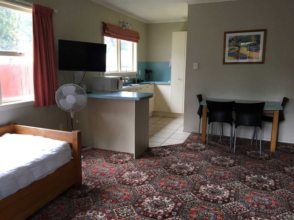 Fountain Court Motel Tauranga Exterior photo