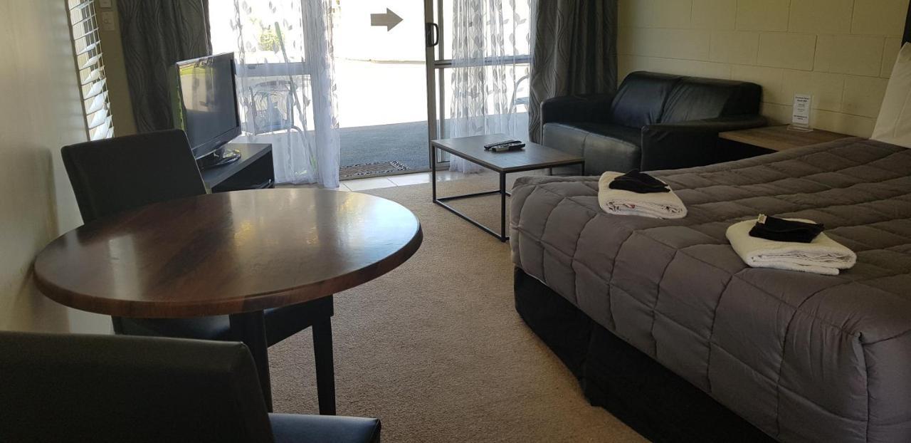Fountain Court Motel Tauranga Exterior photo